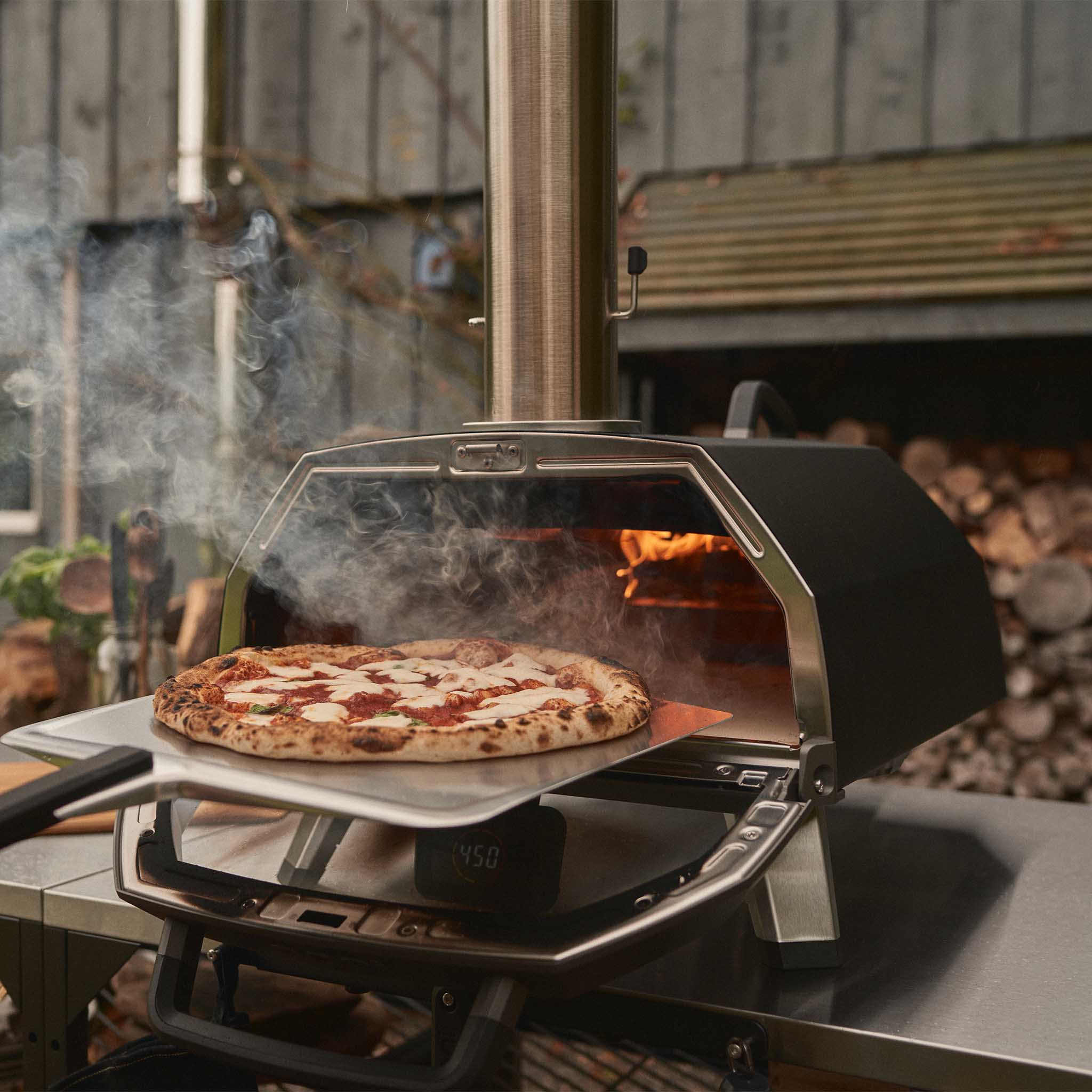Oonie Karu 2 Pro 16" Outdoor Pizza Oven (£550 Cash Alt)